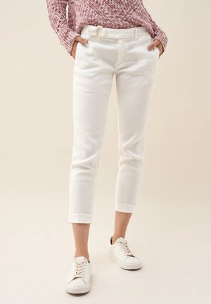 Chino - white