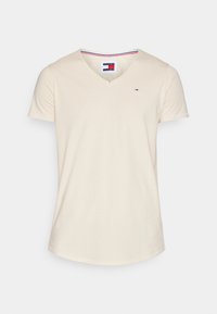 Kijelölve, newsprint