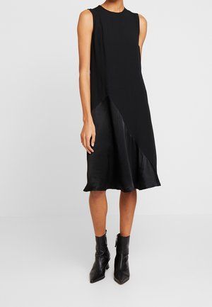 Freizeitkleid - black