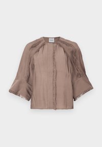 Taupe Bluse mit weiten 3/4-Ärmeln, Fransenbesatz entlang der Nähte und Bündchen, Rundhalsausschnitt und verdecktem Verschluss auf der Vorderseite.