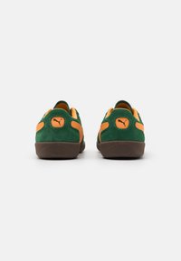 Puma PALERMO UNISEX - Sportcipő - vine/clementine