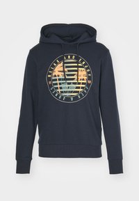 Sudadera con capucha azul marino con un gráfico frontal que presenta palmeras, olas y rayas en naranja, turquesa y amarillo; capucha con cordón ajustable.