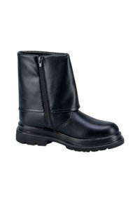 Stivaletto nero realizzato in morbida pelle sintetica, con zip laterale, punta rotonda e suola in gomma testurizzata per una buona aderenza.