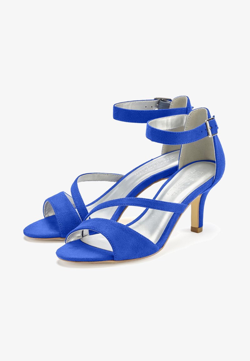 Blaue Wildleder-Absatzsandalen mit gekreuzten Riemen und einem Knöchelriemen. Mit geschlossener Zehenpartie und einer metallischen silbernen Innensohle.