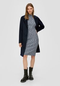 s.Oliver MIDI - Sukienka etui