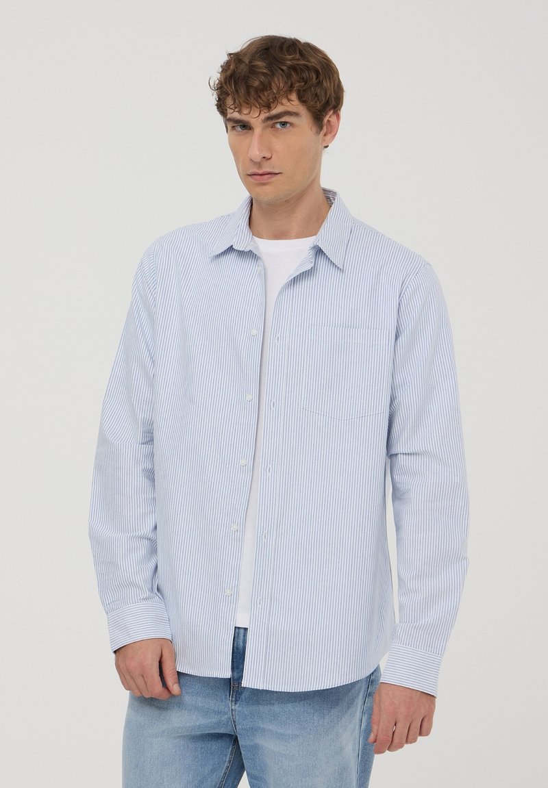 Terranova OXFORD A RIGHE - Camicia - var celeste