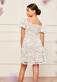 Lipsy REGULAR FIT - Kokteiļkleita/ballīšu kleita - white