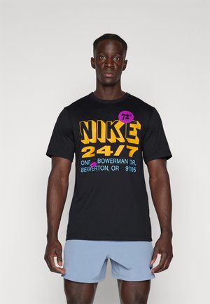 HYVERS - Camiseta deportiva - black