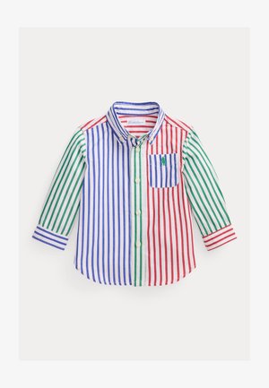 Camisa com botões às riscas verticais em vermelho, verde, azul e branco, mangas compridas e um bolso com um detalhe de logótipo.