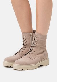 Zign Botines con plataforma - beige