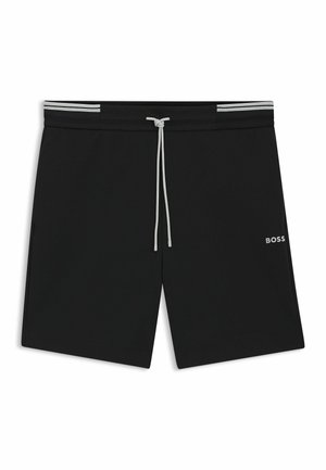 Svarta sportshorts med dragsko i midjan. Har två framfickor och en liten grå "BOSS"-logotyp på vänster ben. Randig midje detaljer.