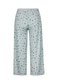 Vaatekappaleet vaaleansiniset yöpaitahousut, joissa on kukkakuosi, joustava vyötärö ja leveät k cropattu lahkeet. Valmistettu pehmeästä ja hengittävästä kankaasta.