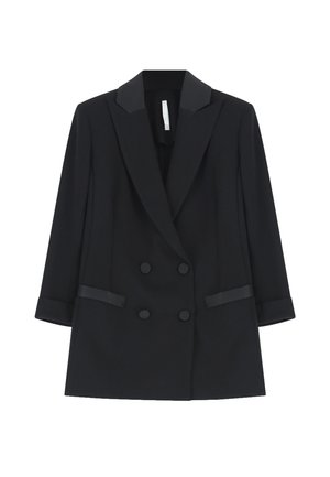 Blazer nero doppiopetto con rever in raso e bottoni coordinati, con due tasche frontali e maniche a tre quarti.
