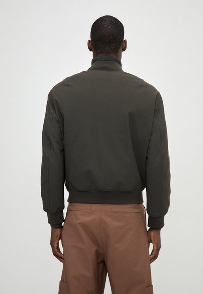 Emporio Armani BLOUSON - Bomberjacka - verde militare