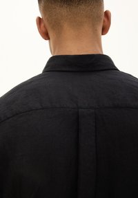 Oscar Jacobson REG FIT BD SIGNATURE - Camicia - black
