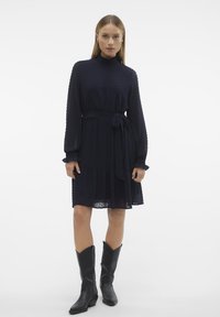 Vero Moda VMLUNA LS SHORT WVN EXP - Robe de jour - night sky