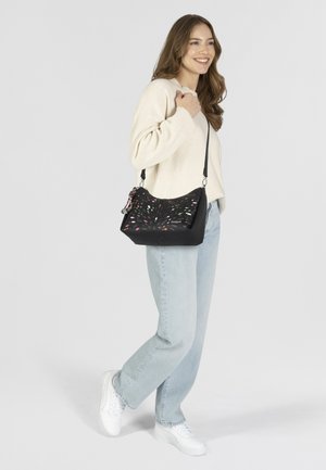 Handbag - black