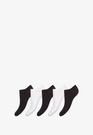 Set aus fünf Socken in Schwarz und Weiß. Mit einem niedrig geschnittenen Design, glatter Textur und anliegender Form. Langlebiges Material und schlichtes Farbschema.