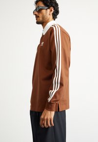 adidas Originals Langarmshirt - preloved brown
