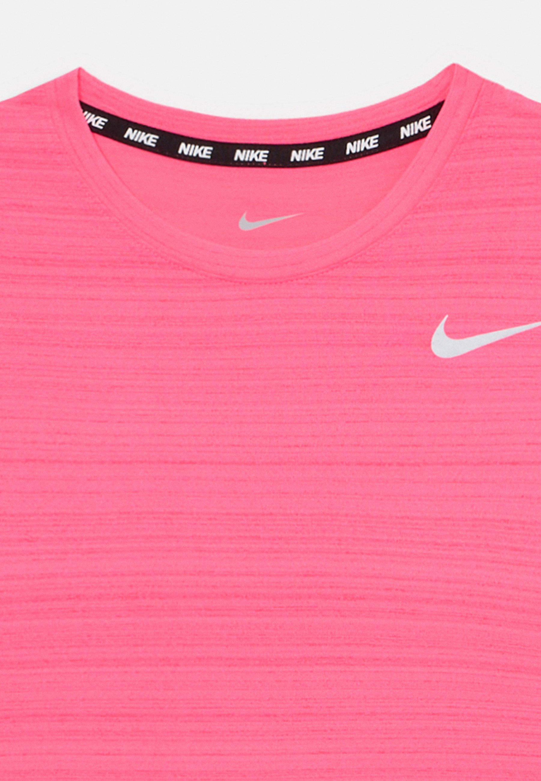 nike miler hyper pink