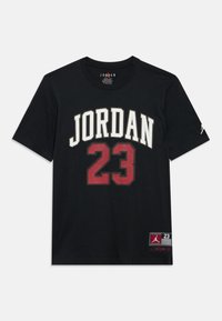 Nem kiválasztott, black/gym red