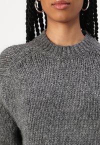 Marc O'Polo DENIM CREW NECK LONG SLEEVE CHUNKY - Džemperis - dark shadow melange