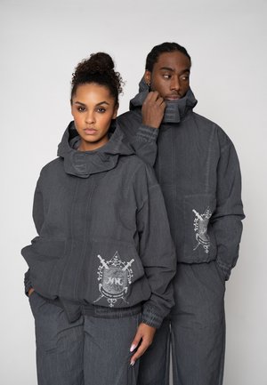 WINDBREAKER SQUADRON - Letná bunda - gargoyle