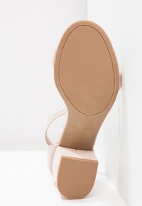 Call it Spring Sandales - beige