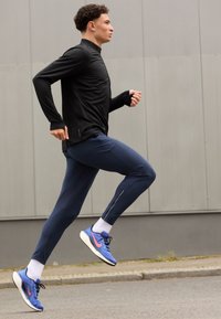 Nike Performance AIR ZOOM PEGASUS 41 - Scarpe da corsa su strada - astronomy blue/hot punch/black/baltic blue/pale ivory