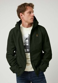 No seleccionado, verde