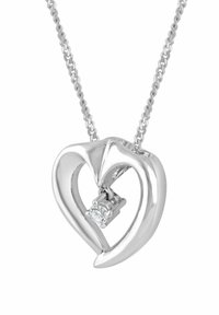 Hõbedast südamekujulise ripats, mille sees on teemantdetail. Omab poleeritud viimistlust ja on kinnitatud peenikesele kettile.