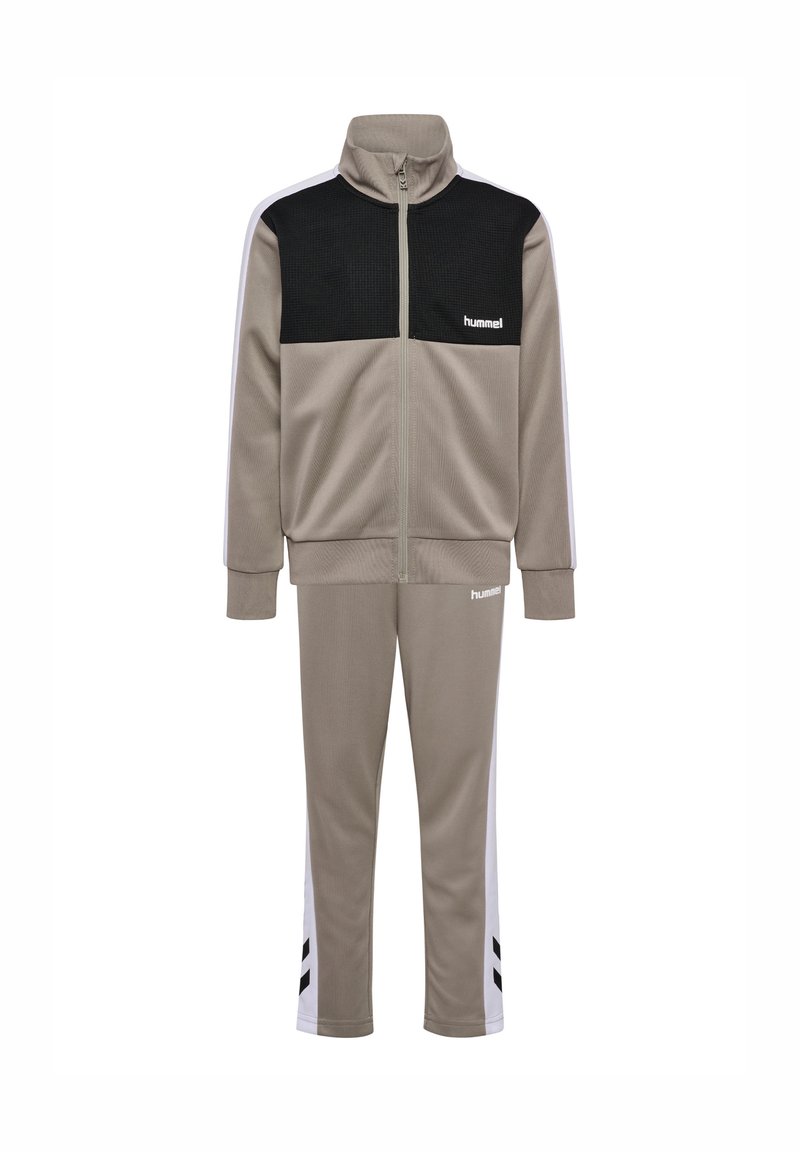 Hummel HUMMEL HMLJR COLORBLOCK TRACKSUIT UNISEX - Trainingsanzug - rock ...