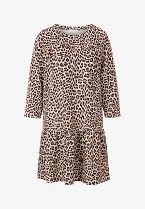 Leopard print dress in soft fabric, featuring a round neckline, three-quarter sleeves, and a tiered ruffle hem. Color: tan and black.