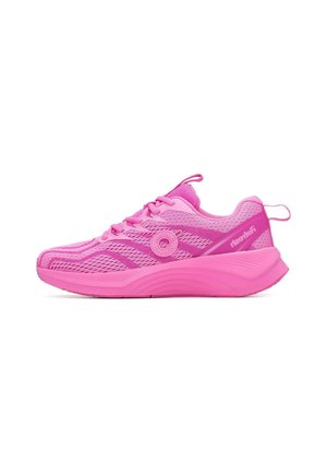 Zapatillas deportivas rosas con una parte superior de malla, diseño texturizado, logo prominente y suela acolchada. Presentan tonos contrastantes de rosa.