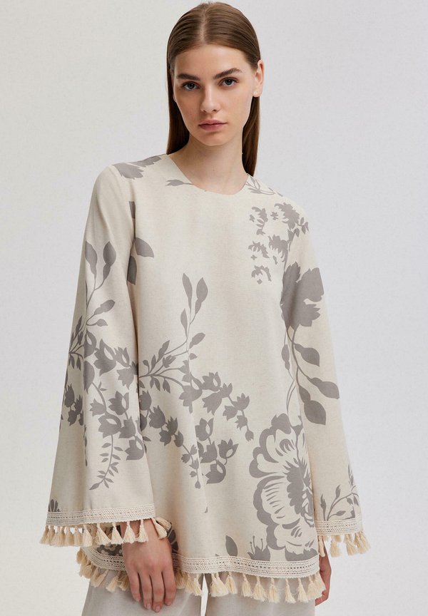 TEXTURED WITH WORK DETAIL - Tunika - cream