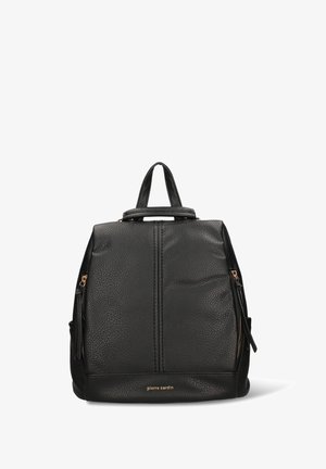 Zaino in pelle nera con trama, dotato di manico superiore, dettagli in metallo dorato e tasche laterali con cerniera. Presenta il logo alla base.