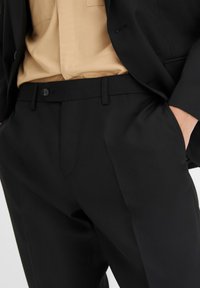 bonprix REGULAR FIT BAUKASTEN BUSINESS STRAIGHT - Chino - black