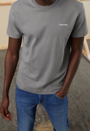 Camiseta básica - light grey