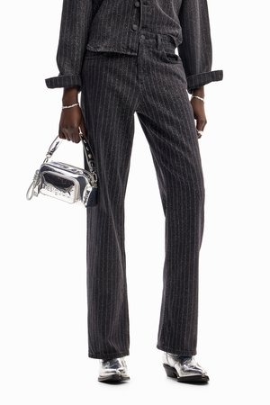BENEIDA - Jean droit - black