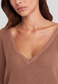 NA-KD Strickpullover - pink