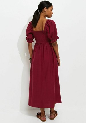 New Look, SHIRRED BODICE PUFF SLEEVE MIDI DRESS - Freizeitkleid - burgundy