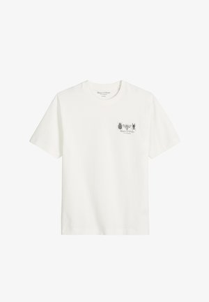 Witte T-shirt met korte mouwen en ronde hals, kleine zwarte insectillustraties en de tekst "Marc O'Polo" op de linkerborst.