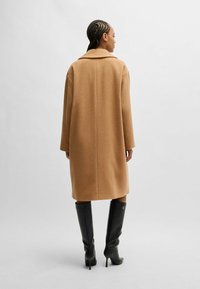 HUGO MAJULE IN - Classic coat - open brown five