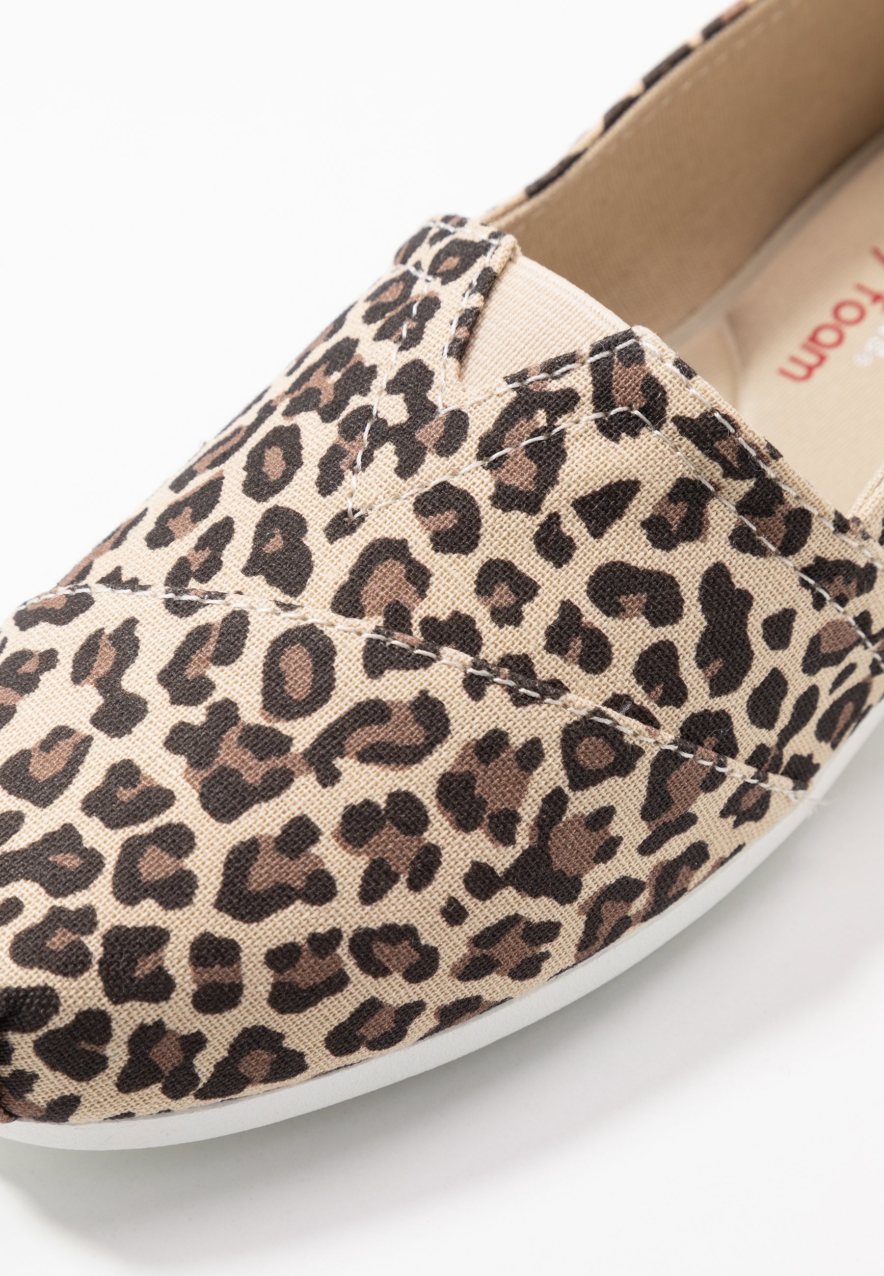 skechers leopard bobs