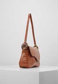 Topshop Bolso de mano - apricot
