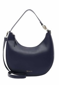Granatowa skórzana torebka w kształcie półksiężyca, wyposażona w pojedynczy pasek na ramię oraz odpinany pasek na ramię przewieszany przez ciało. Złote logo zdobi przód.