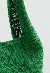 Mango TWISTER - Handtasche - green