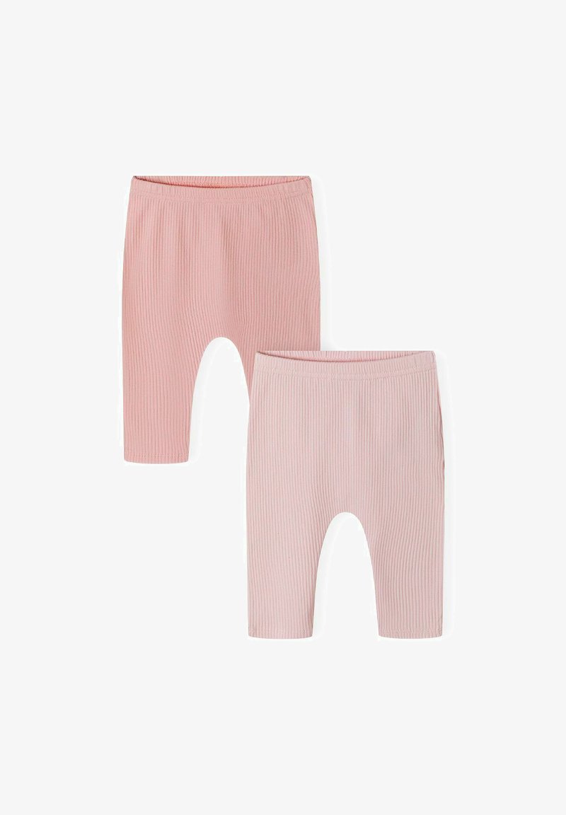 Dve pare rebrastih legging v mehkih roza odtenkih. Vsaka ima elastičen pas in skrajšano dolžino, ter gladko teksturo.