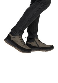 Rieker Bottines à lacets - braun