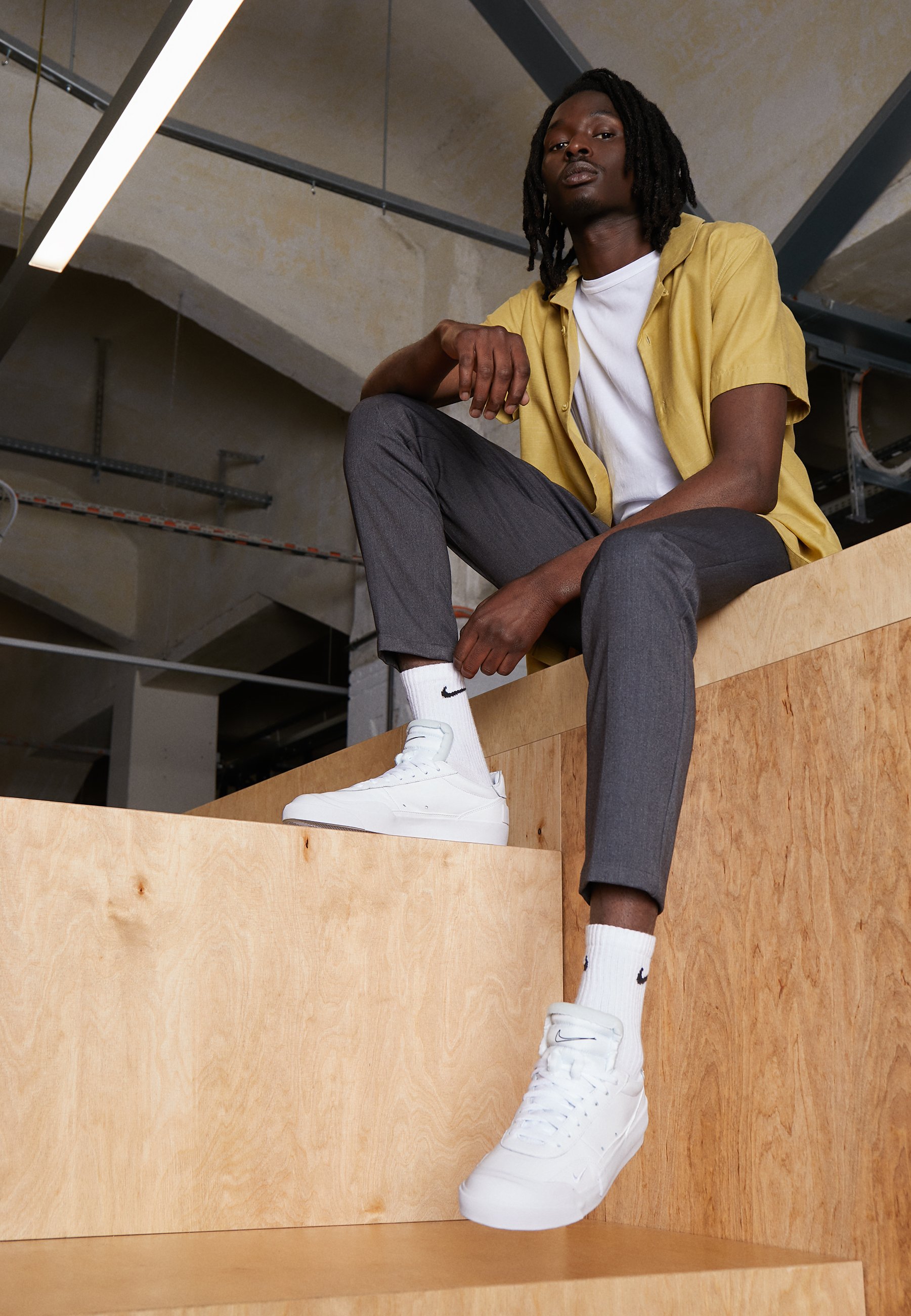 Nike Sportswear DROP TYPE PRM Joggesko whiteblackhvit Nike Sportswear DROP TYPE PRM Joggesko whiteblackhvit